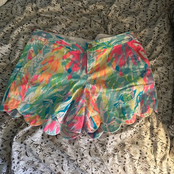 Lilly Pulitzer multicolored the buttercup 5”inseam shorts 4 - Picture 1 of 7